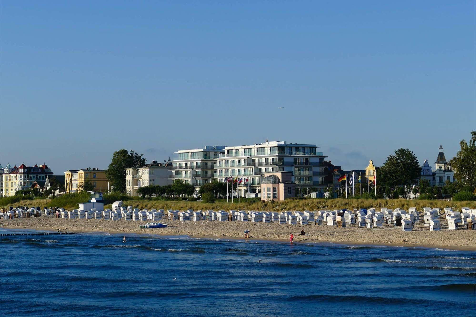 Seetelhotel Kaiserstrand Beachhotel Heringsdorf  Exterior photo